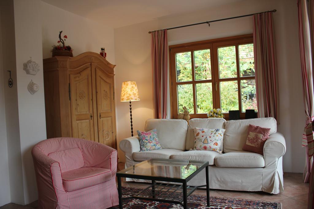 Apartments Pfeffermuehle Bad Kleinkirchheim Room photo
